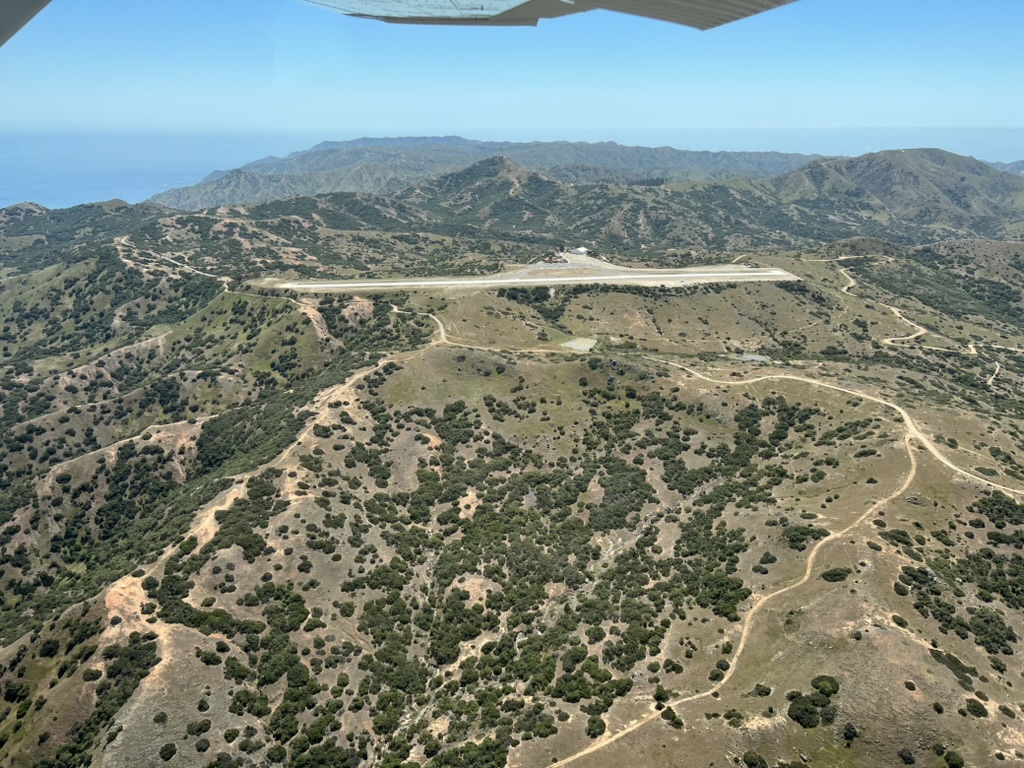 RPFC aircraft approaching Catalina Airport